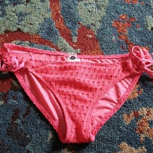 Hot pink Roxy bottoms